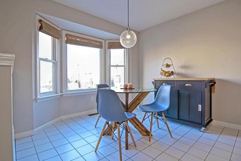 62 Maple St #L, Canton, MA 02021 photo 5