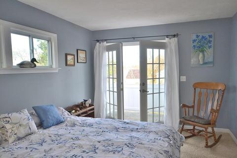 6 Collins Ave, Gloucester, MA 01930 photo 22