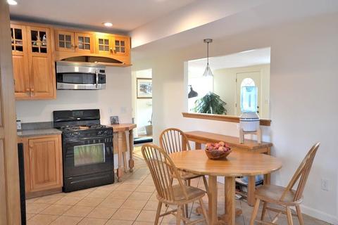 6 Collins Ave, Gloucester, MA 01930 photo 8