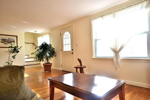 6 Collins Ave, Gloucester, MA 01930 photo 5
