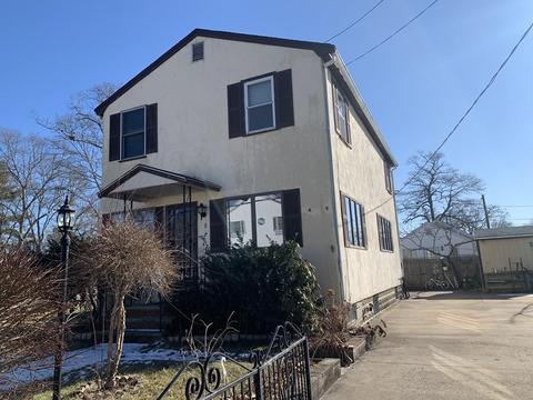 8 Swift Ave, Wareham, MA 02571 photo 2