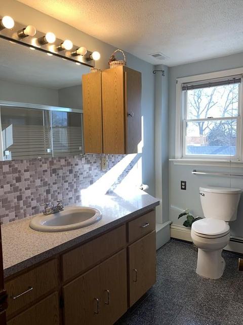 8 Swift Ave, Wareham, MA 02571 photo 12
