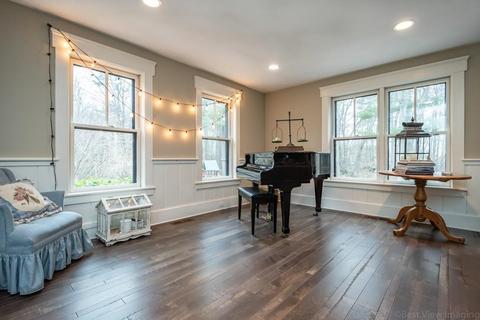 25 Crockett Rd, Upton, MA 01568 photo 6