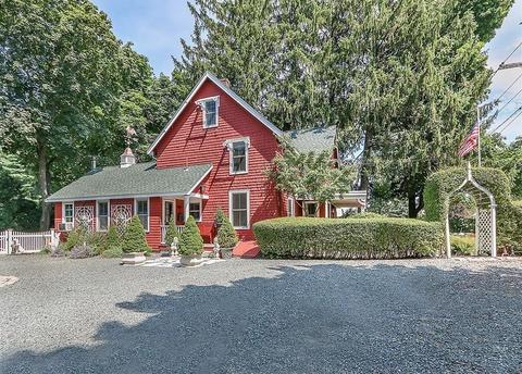 1507 Main Marylyns Way, Walpole, MA 02081 photo 2