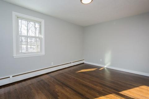 60 Harold St, Worcester, MA 01604 photo 16