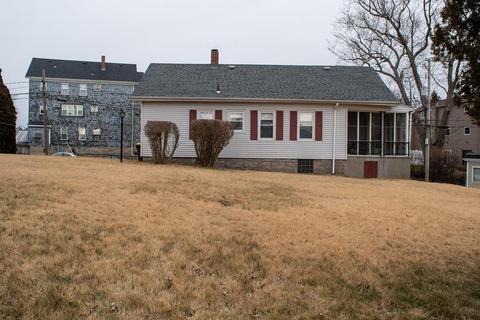 1077 County St, Fall River, MA 02723 photo 4