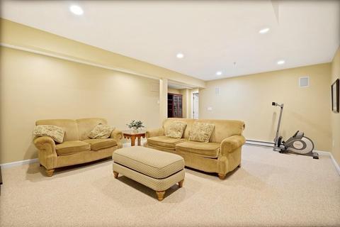 26 Overlook Dr E, Framingham, MA 01701 photo 34