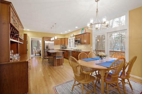 26 Overlook Dr E, Framingham, MA 01701 photo 12
