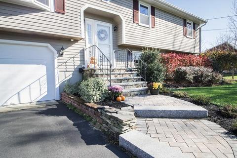 77 Alexandra Dr, Raynham, MA 02767 photo 2