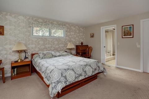 169 Glenneagle Dr, Mashpee, MA 02649 photo 15