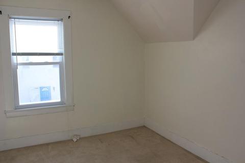 60 Nelson Ave, Springfield, MA 01109 photo 10