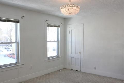 60 Nelson Ave, Springfield, MA 01109 photo 12