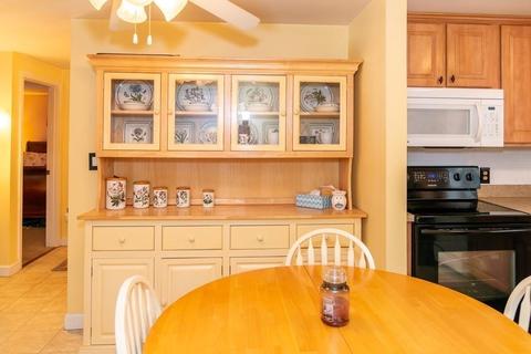 57 Sylvan St #4A, Danvers, MA 01923 photo 4