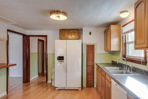 47 Winthrop, Athol, MA 01331 photo 9
