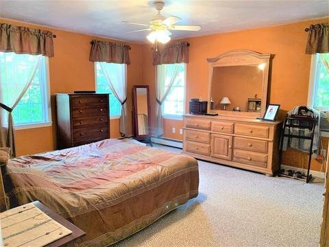 20 Freeman Ave, Webster, MA 01570 photo 15