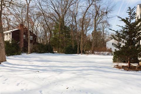 242 Marked Tree Rd, Needham, MA 02492 photo 14