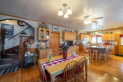 268 Park Ave, Woonsocket, RI 02895 photo 3