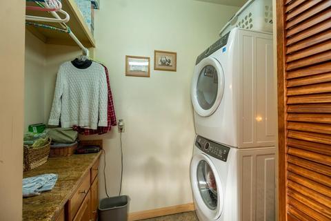268 Park Ave, Woonsocket, RI 02895 photo 5