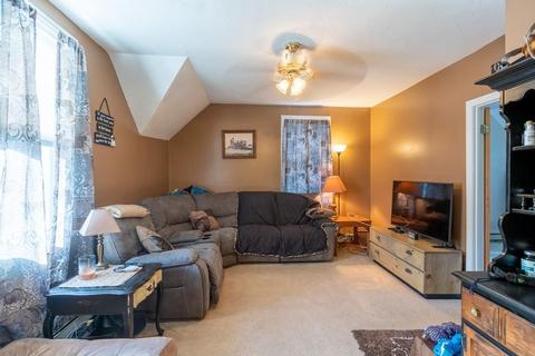 268 Park Ave, Woonsocket, RI 02895 photo 11