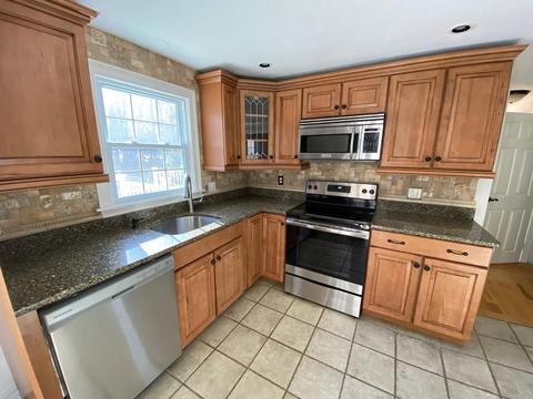 72 Old Douglas Rd, Webster, MA 01570 photo 12