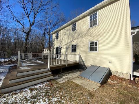 72 Old Douglas Rd, Webster, MA 01570 photo 5