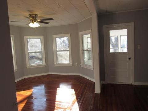 35 Daytona St, Springfield, MA 01108 photo 14