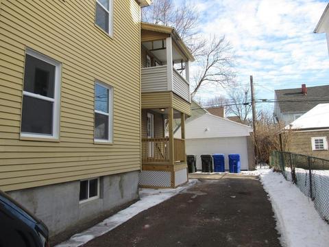 35 Daytona St, Springfield, MA 01108 photo 16