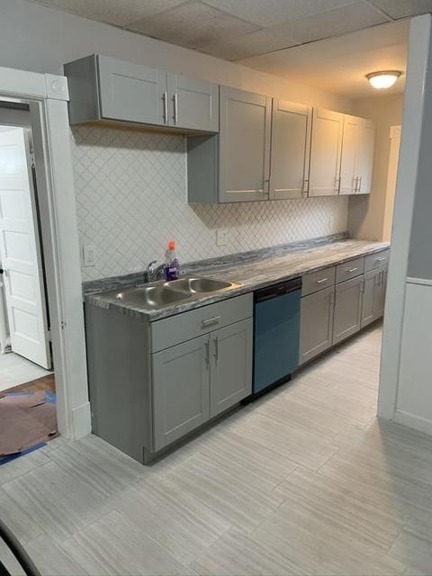 35 Daytona St, Springfield, MA 01108 photo 22