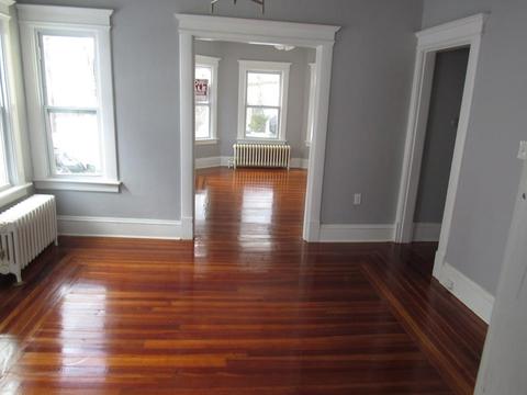 35 Daytona St, Springfield, MA 01108 photo 9