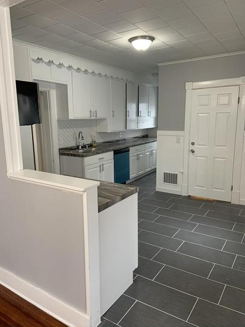 35 Daytona St, Springfield, MA 01108 photo 21