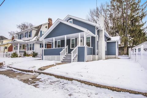 21 Old Point St, Springfield, MA 01109 photo 2
