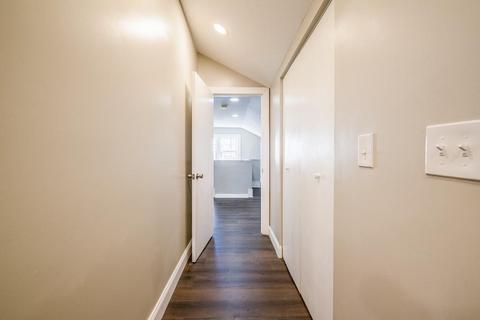21 Old Point St, Springfield, MA 01109 photo 22