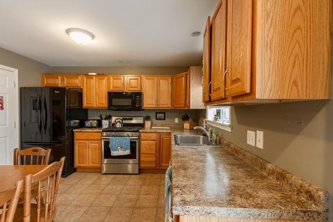 60 Orange St #2, Fall River, MA 02720 photo 8