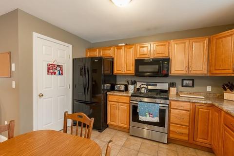 60 Orange St #2, Fall River, MA 02720 photo 10