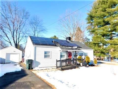 24 Ansara St, Springfield, MA 01104 photo 1