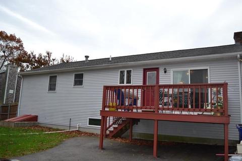 818 Wood St, Fall River, MA 02721 photo 2