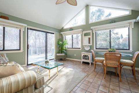 52 Ancona Rd, Worcester, MA 01604 photo 14