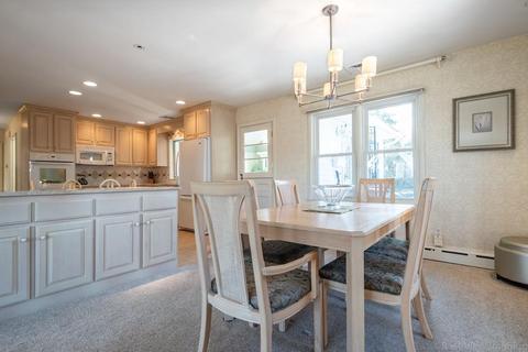 52 Ancona Rd, Worcester, MA 01604 photo 9