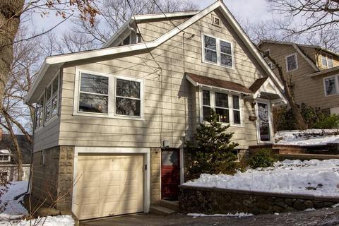 2 Florence Ter, Arlington, MA 02476 photo 2
