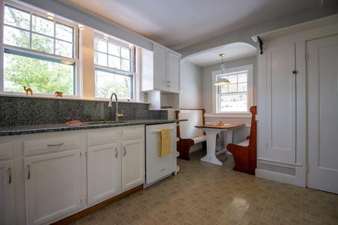 2 Florence Ter, Arlington, MA 02476 photo 14