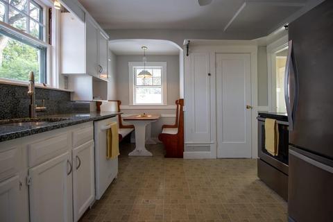 2 Florence Ter, Arlington, MA 02476 photo 17