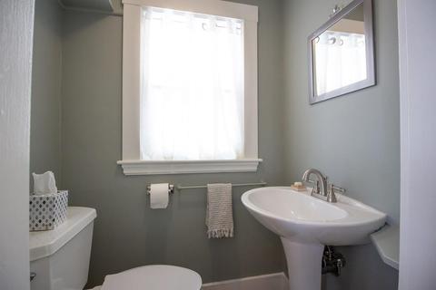 2 Florence Ter, Arlington, MA 02476 photo 18