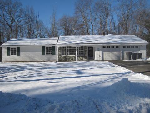 24 Juniper Ln, Framingham, MA 01701 photo 1