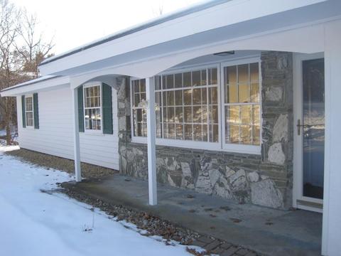 24 Juniper Ln, Framingham, MA 01701 photo 2