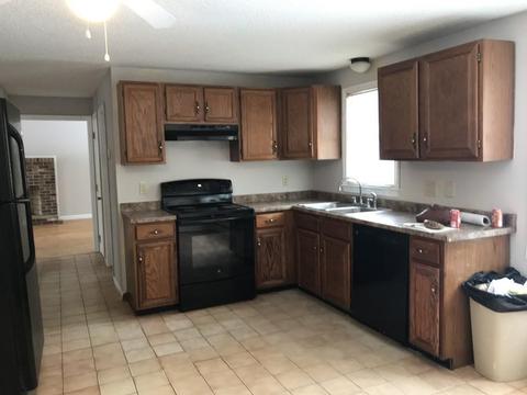 77 Hunter Ave, Ashburnham, MA 01430 photo 14