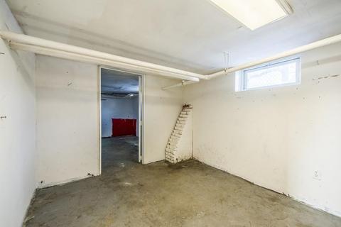 17 Van Ness St, Springfield, MA 01107 photo 22