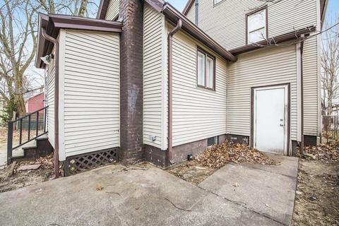 17 Van Ness St, Springfield, MA 01107 photo 26