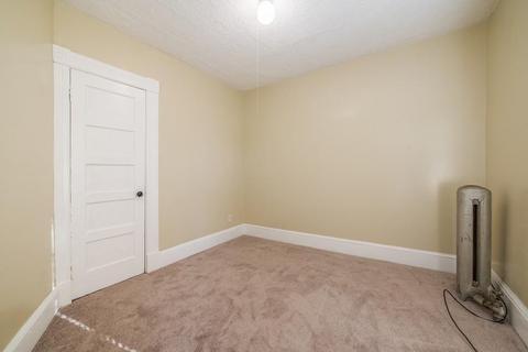 17 Van Ness St, Springfield, MA 01107 photo 16