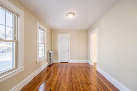17 Van Ness St, Springfield, MA 01107 photo 6