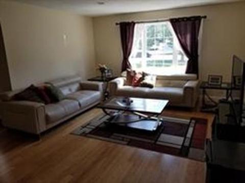 8 Caddyshack Dr, Chicopee, MA 01020 photo 6